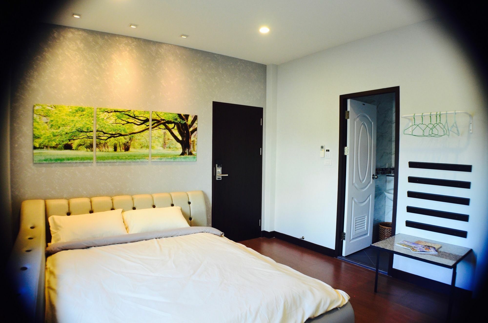 4 Bedroom House At Skytrain Bangkok Bagian luar foto