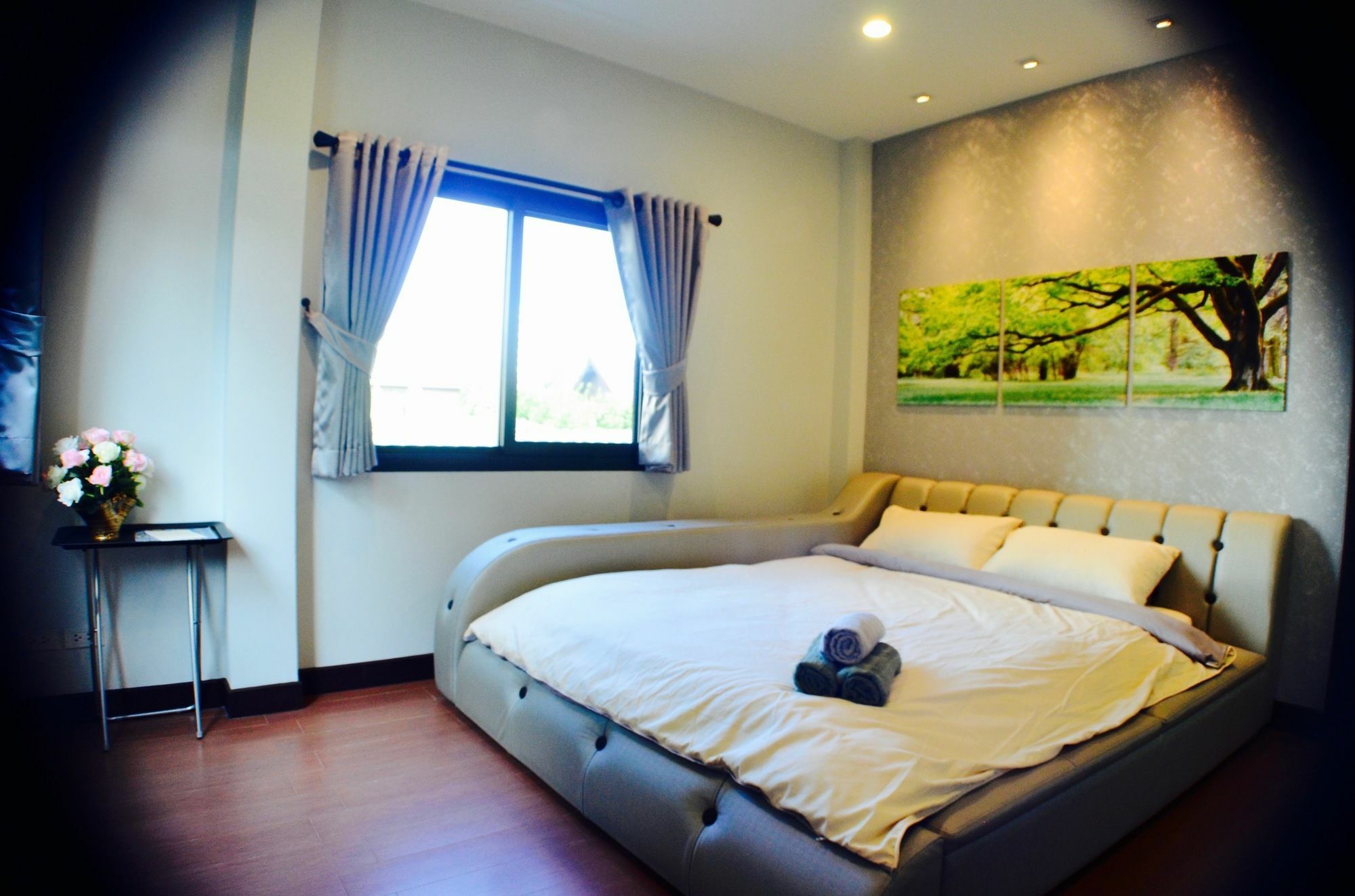 4 Bedroom House At Skytrain Bangkok Bagian luar foto